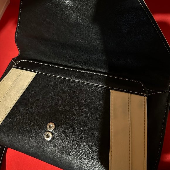 Colab Shoulder Bag-Cream and Black - Picture 5 of 5